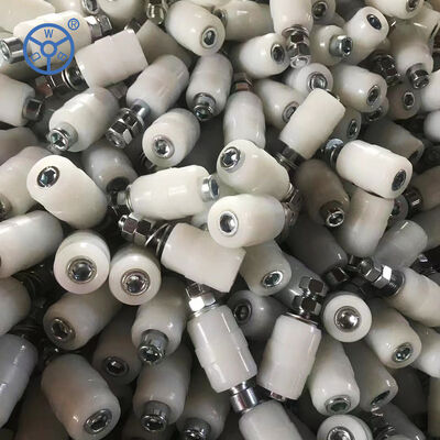 Roteadores pesados com rodas de material PA de 65 mm de diâmetro que garantem desempenho e estabilidade duradouros